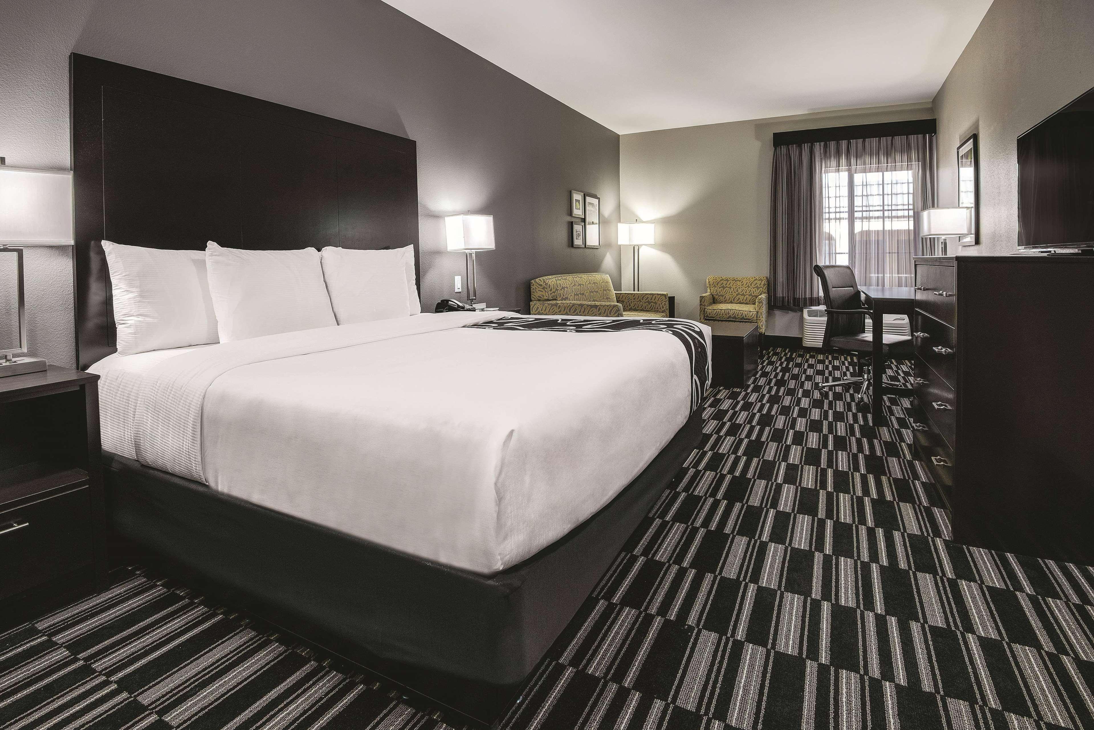 La Quinta By Wyndham Fort Worth West - I-30 Экстерьер фото